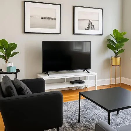 2Br Apt Beautifully Furnished - Grace 11-1